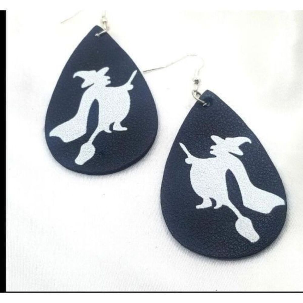 Howleen inspired/ fall themed faux leather Teardrop Dangle earrings.